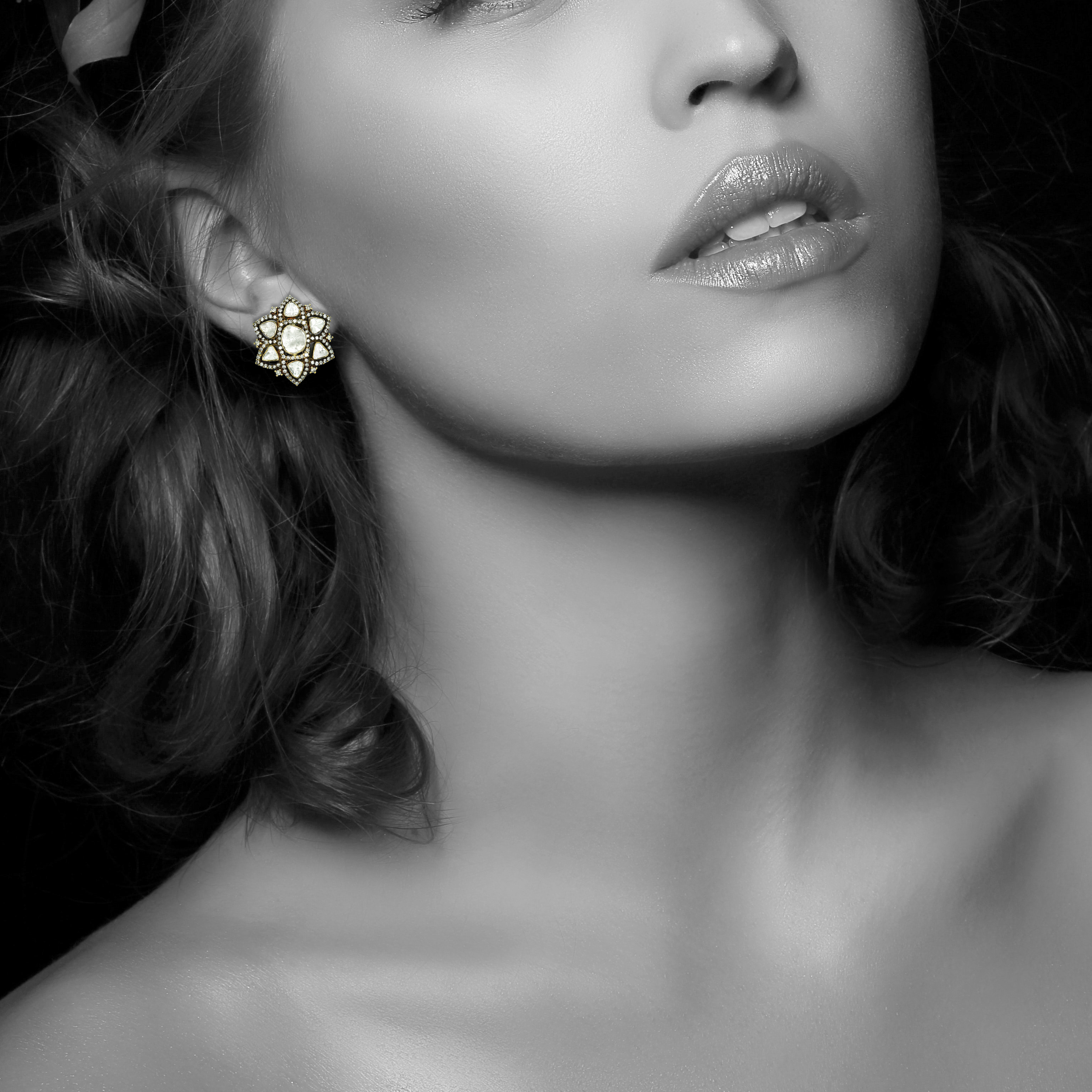 Antique-Finish Polki Floral Earrings